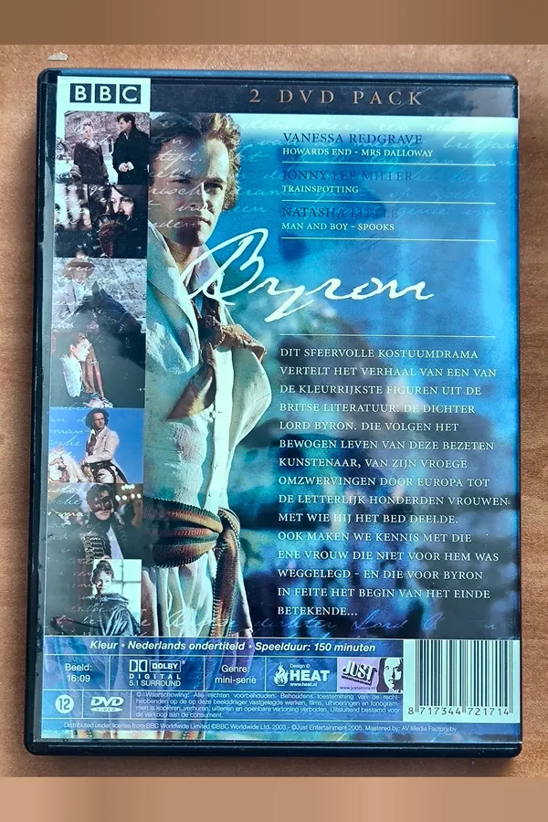 Byron – achterkant