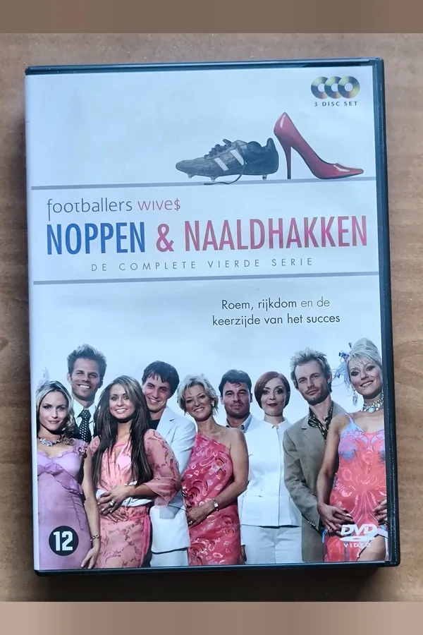 Footballers Wives: Season 4 – voorkant